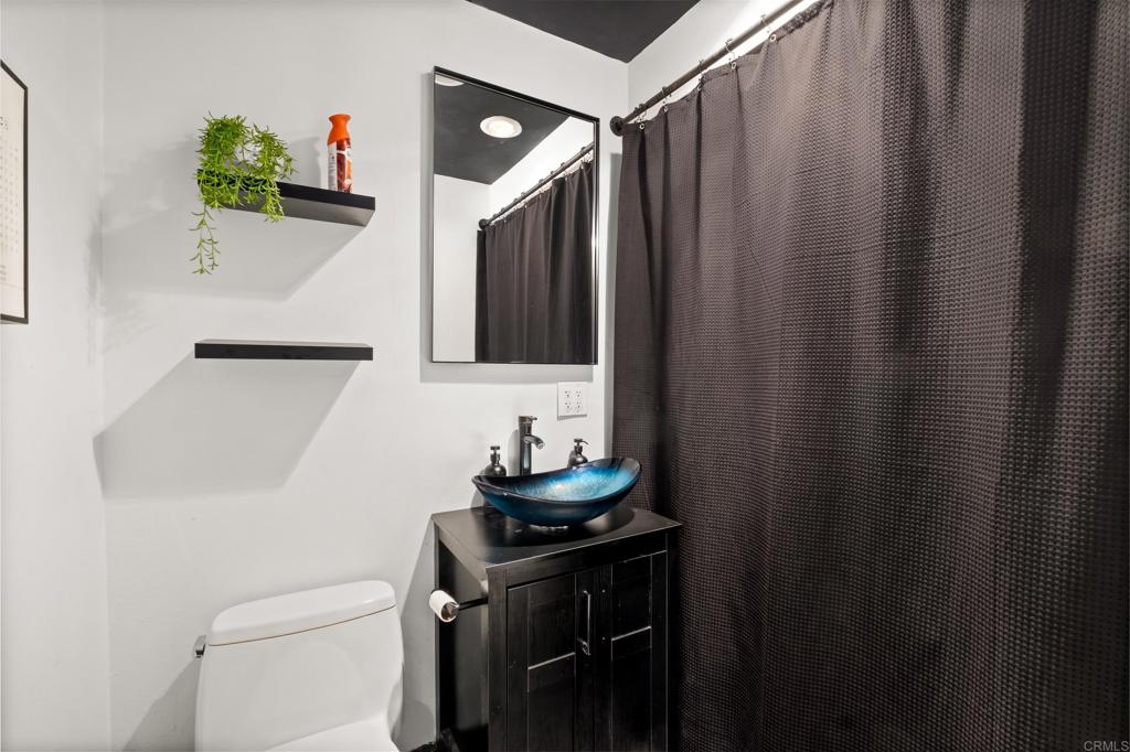 10274 Madrid Way Spring Valley, CA 91977 - Photo 41 of 50