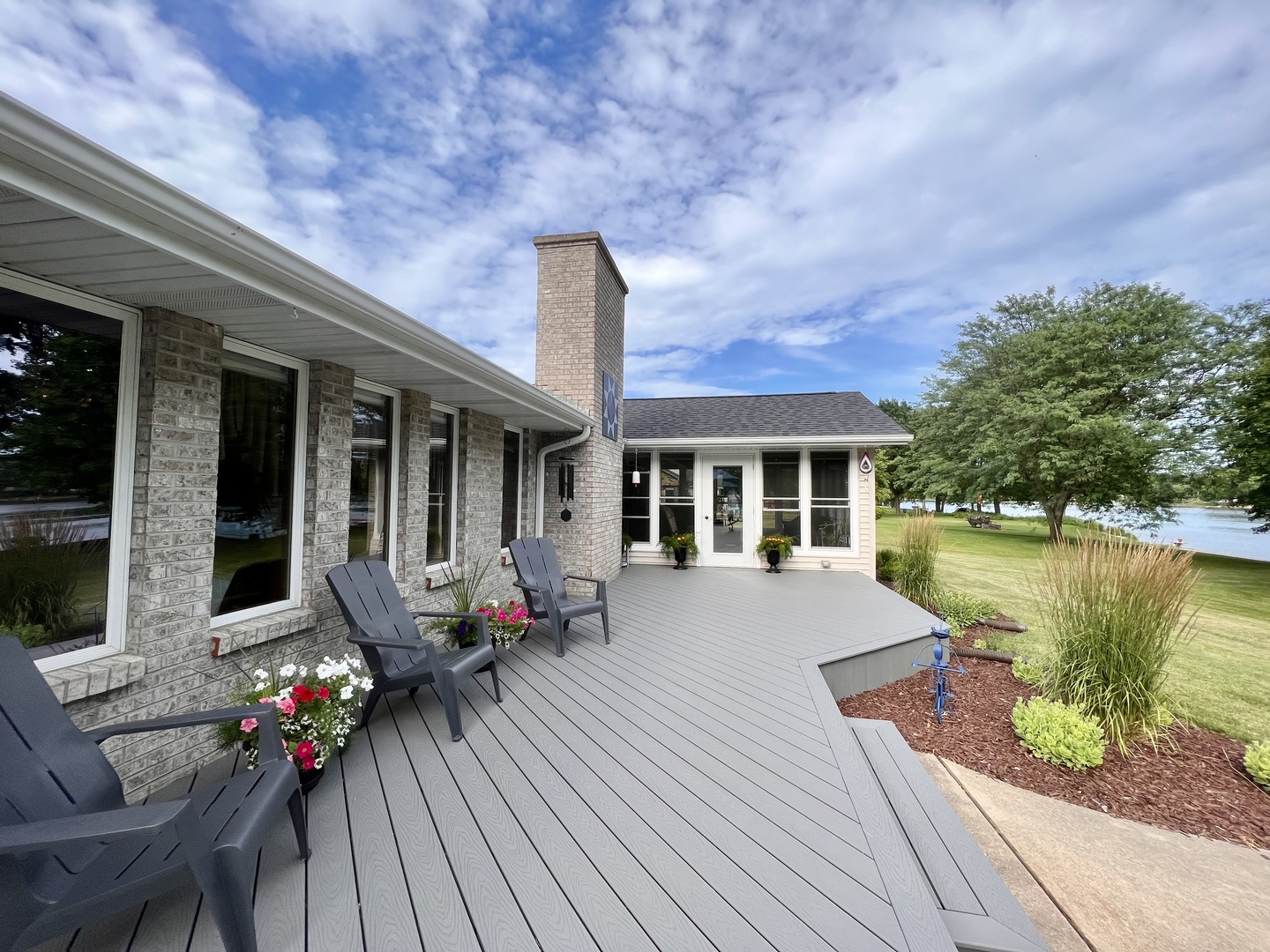 329 Rockside Drive Dixon, IL 61021 - Photo 17 of 23 a view of a house with sitting area and garden