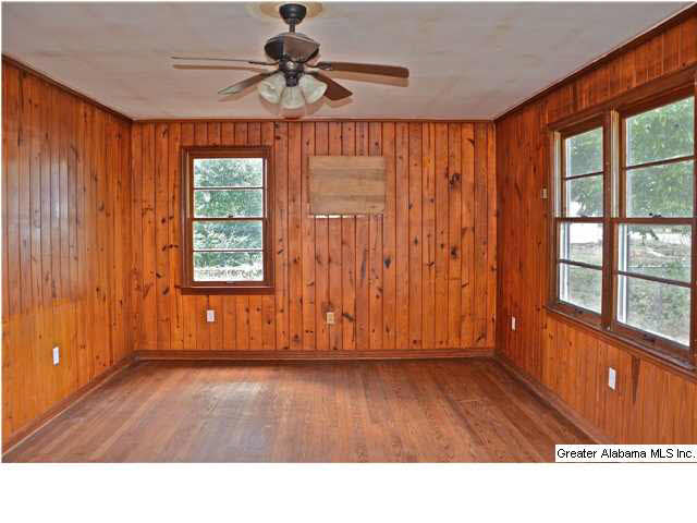 101 Gray Street Clanton, AL 35045 - Photo 5 of 32