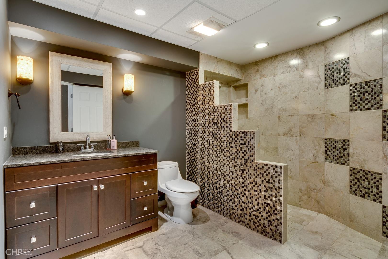 111 Roberts Road Inverness, IL 60010 - Photo 22 of 31 Gallery Image 22