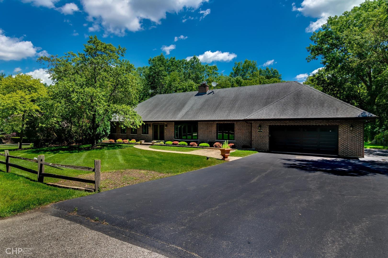 111 Roberts Road Inverness, IL 60010 - Photo 26 of 31 Gallery Image 26