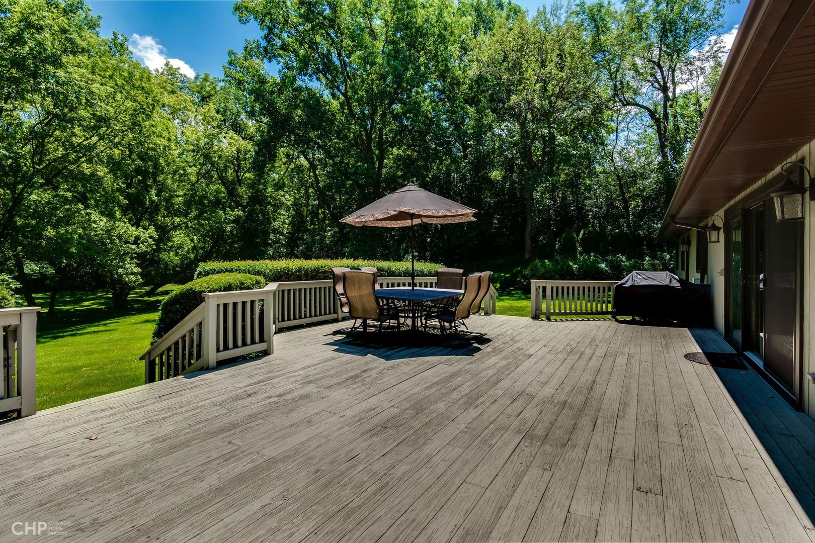 111 Roberts Road Inverness, IL 60010 - Photo 27 of 31 Gallery Image 27