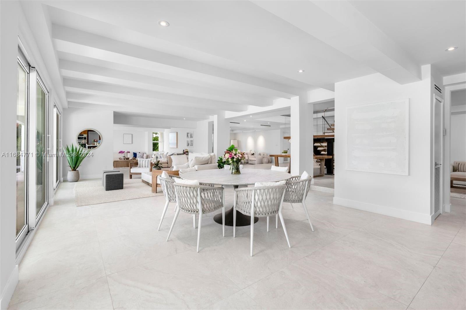 945 Mariner Drive Key Biscayne, FL 33149 - Photo 11 of 56