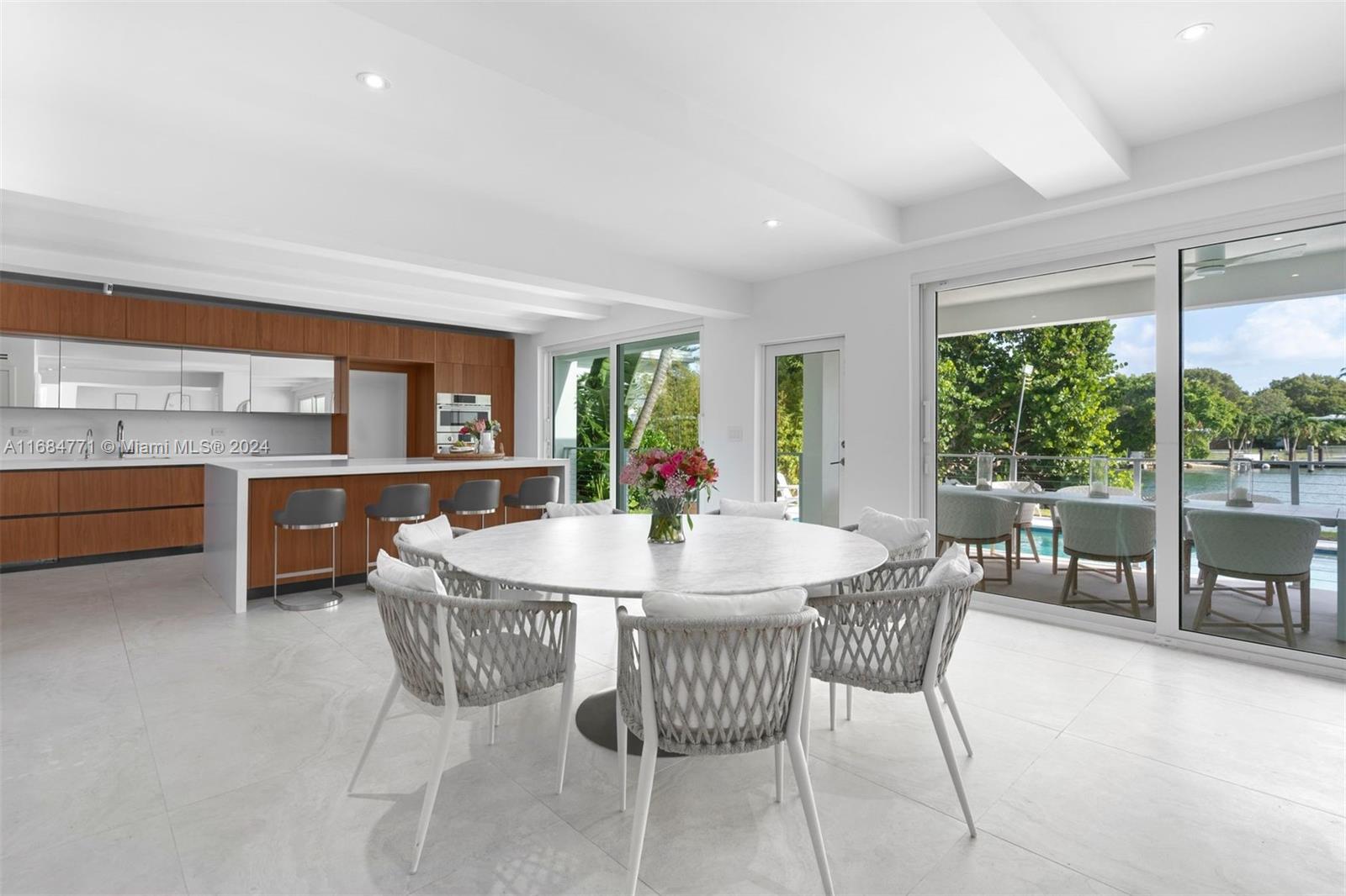 945 Mariner Drive Key Biscayne, FL 33149 - Photo 12 of 56