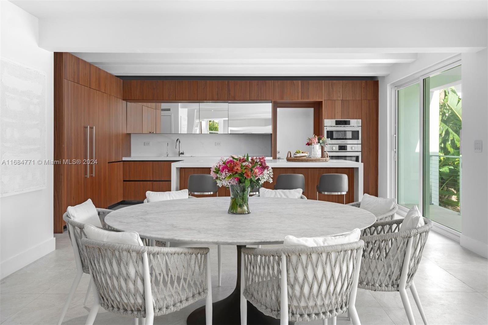 945 Mariner Drive Key Biscayne, FL 33149 - Photo 13 of 56