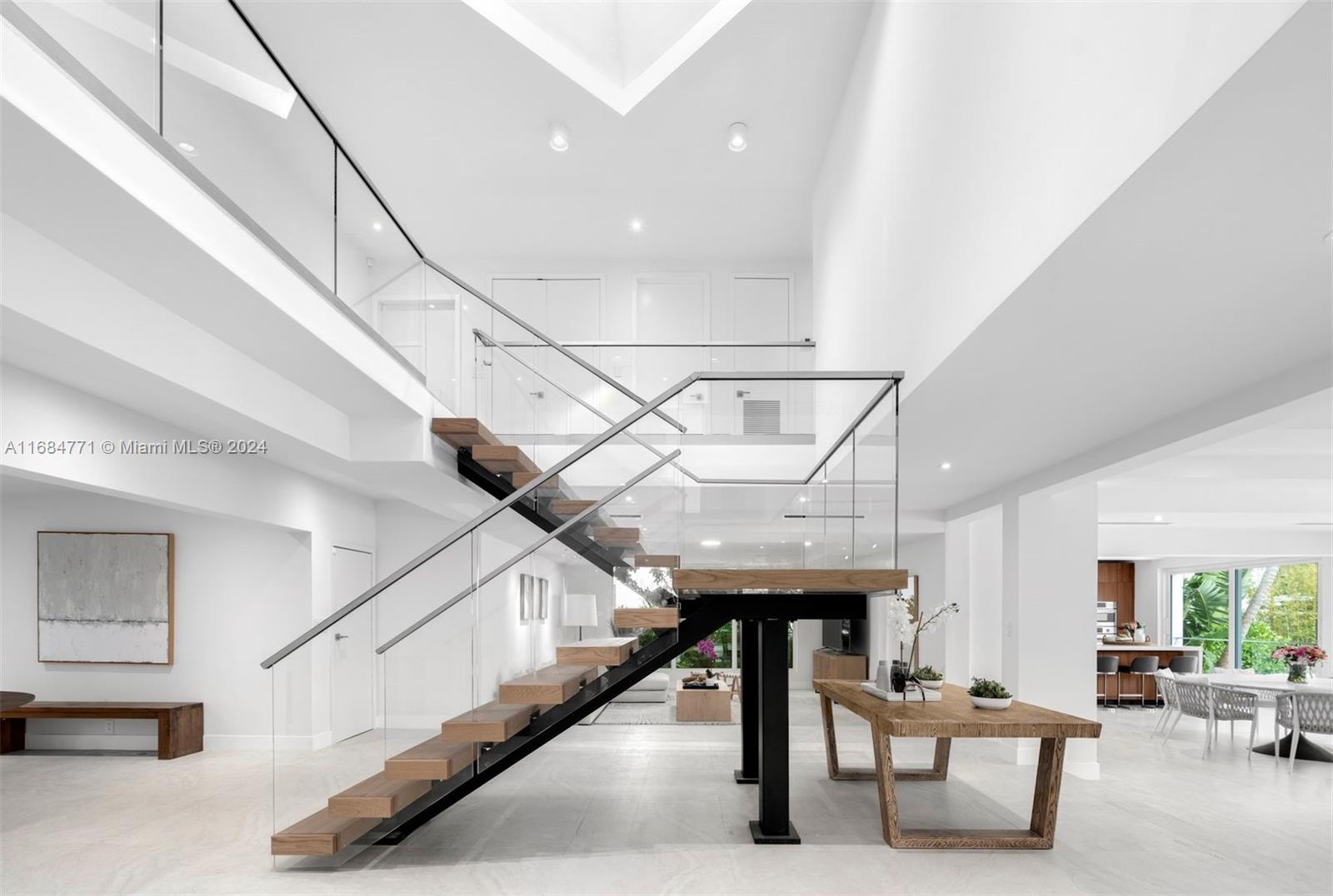 945 Mariner Drive Key Biscayne, FL 33149 - Photo 22 of 56