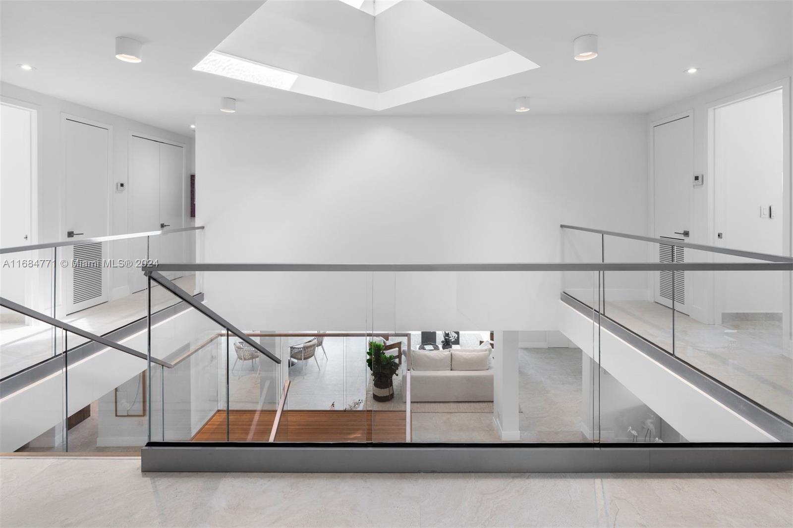 945 Mariner Drive Key Biscayne, FL 33149 - Photo 23 of 56