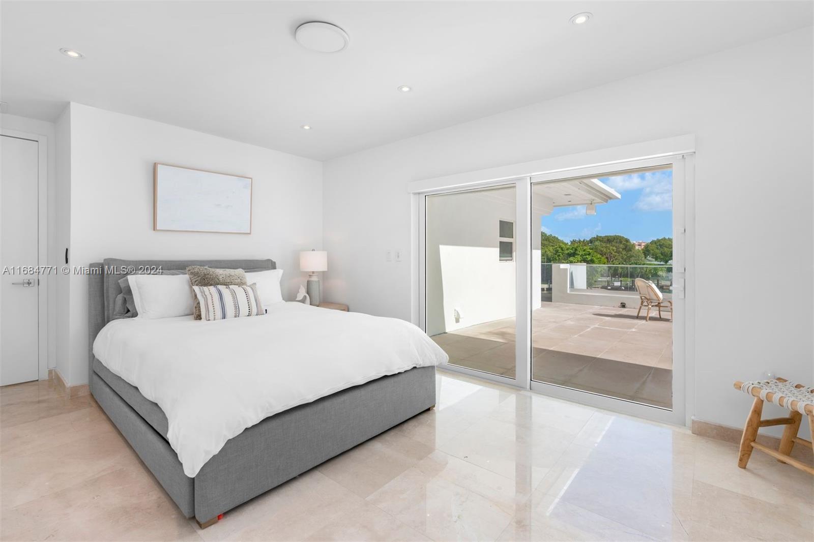 945 Mariner Drive Key Biscayne, FL 33149 - Photo 35 of 56