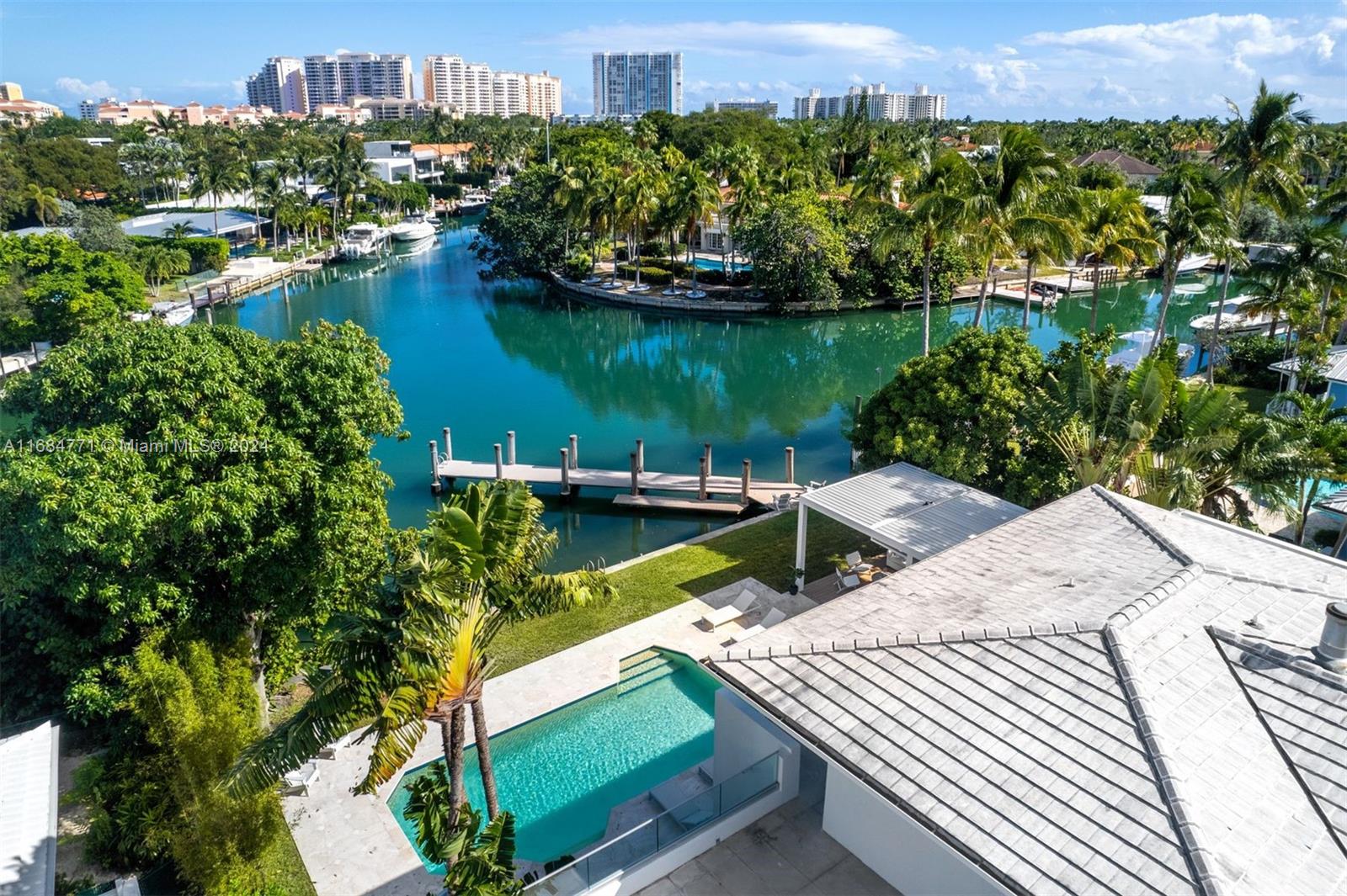 945 Mariner Drive Key Biscayne, FL 33149 - Photo 52 of 56