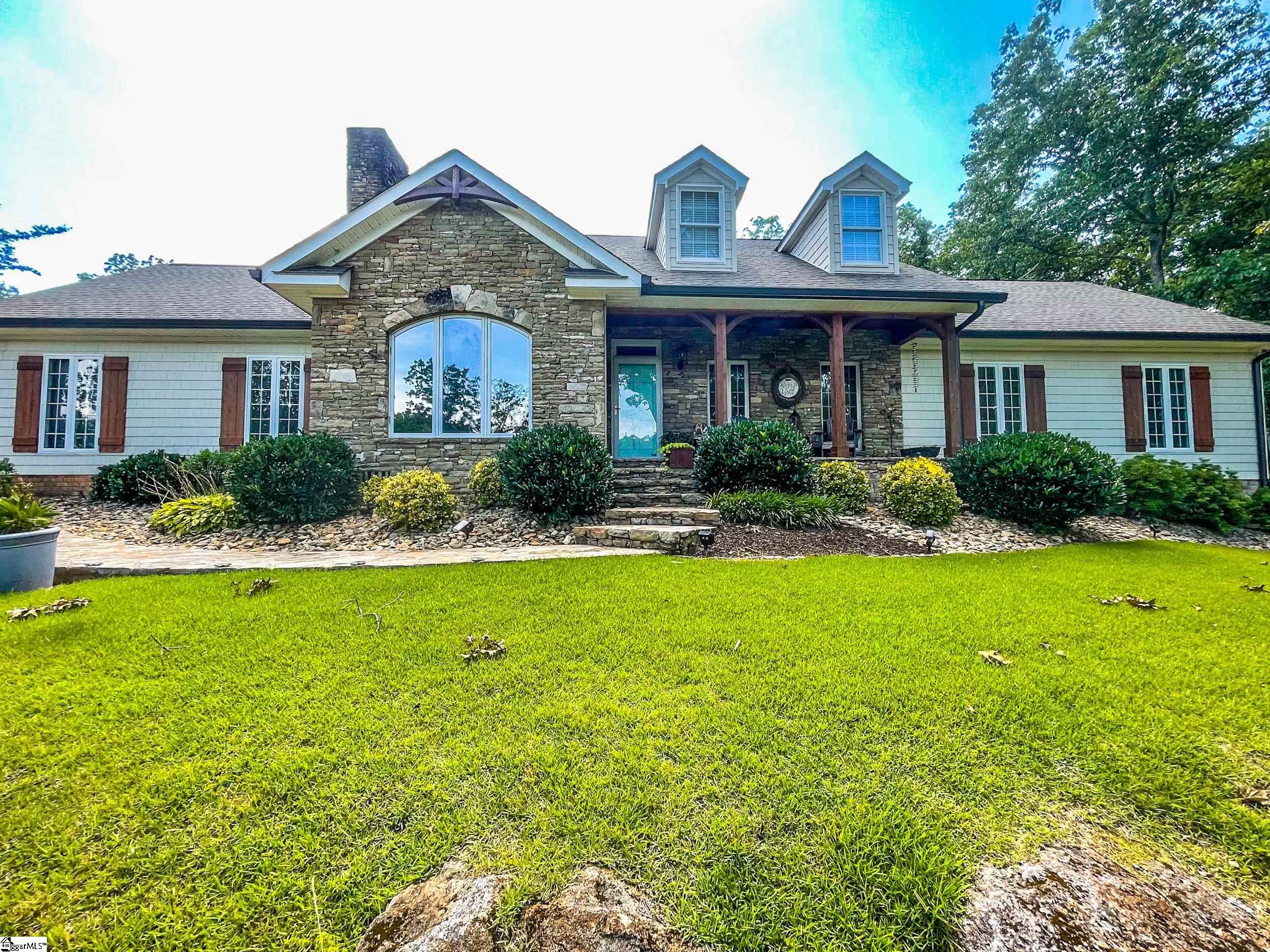 290 Chinquapin Road Easley, SC 29640 - Photo 1 of 34