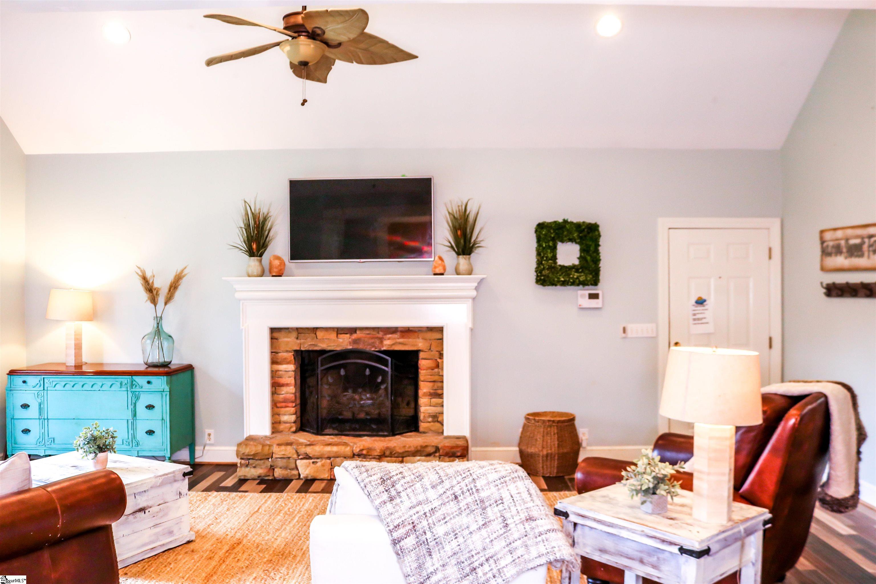 290 Chinquapin Road Easley, SC 29640 - Photo 12 of 34