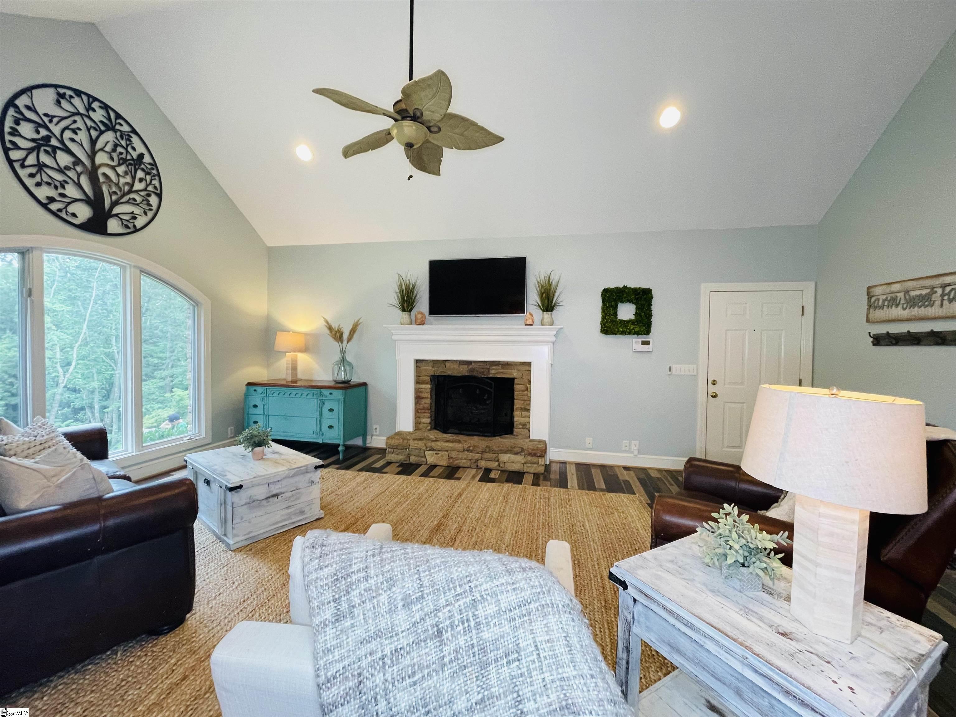 290 Chinquapin Road Easley, SC 29640 - Photo 14 of 34