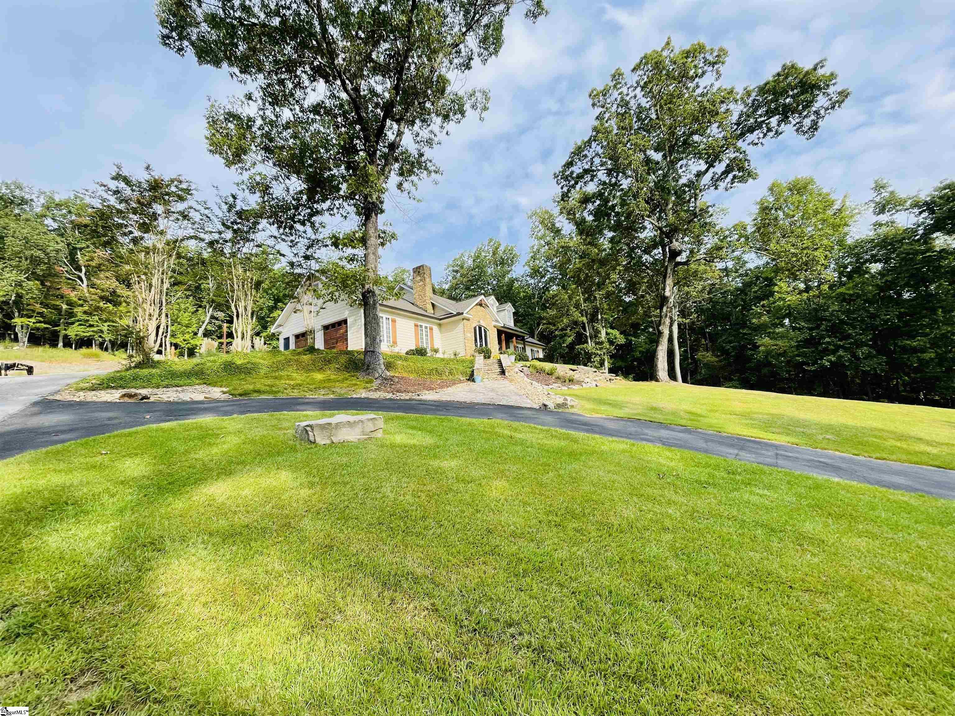 290 Chinquapin Road Easley, SC 29640 - Photo 4 of 34