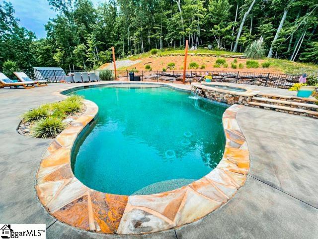 290 Chinquapin Road Easley, SC 29640 - Photo 9 of 34