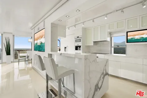 $2,399,950 | 201 Ocean Avenue, Unit 409P, Santa Monica, CA 90402