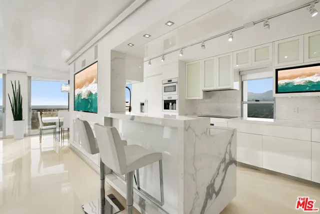 $2,399,950 | 201 Ocean Avenue, Unit 409P, Santa Monica, CA 90402