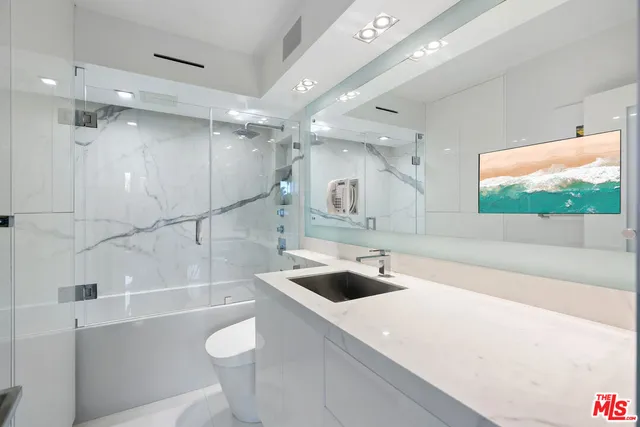 $2,399,950 | 201 Ocean Avenue, Unit 409P, Santa Monica, CA 90402