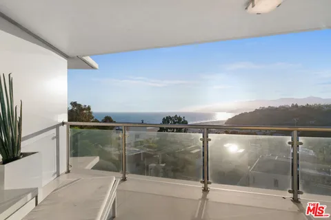 $2,399,950 | 201 Ocean Avenue, Unit 409P, Santa Monica, CA 90402
