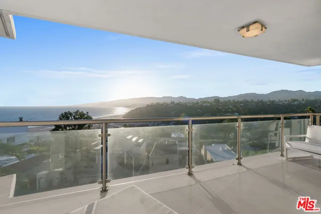 $2,399,950 | 201 Ocean Avenue, Unit 409P, Santa Monica, CA 90402