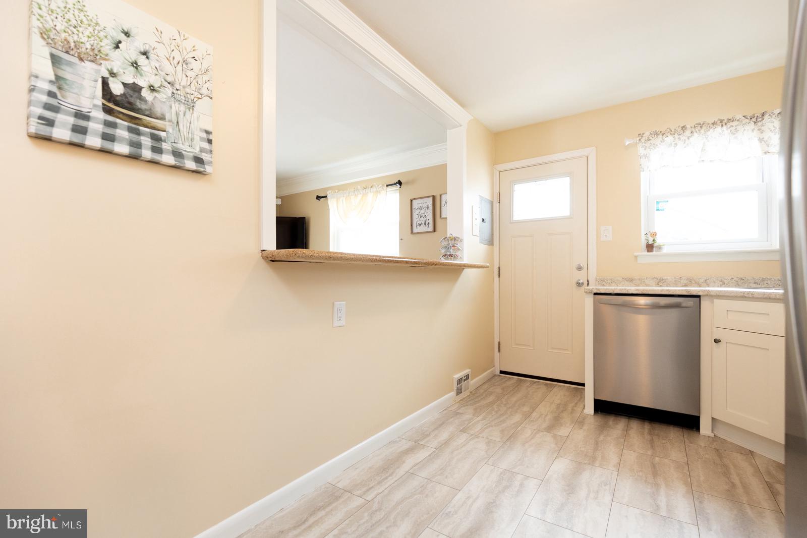 9023 Cloverly Road Philadelphia, PA 19136 - Photo 12 of 39 Gallery Image 12