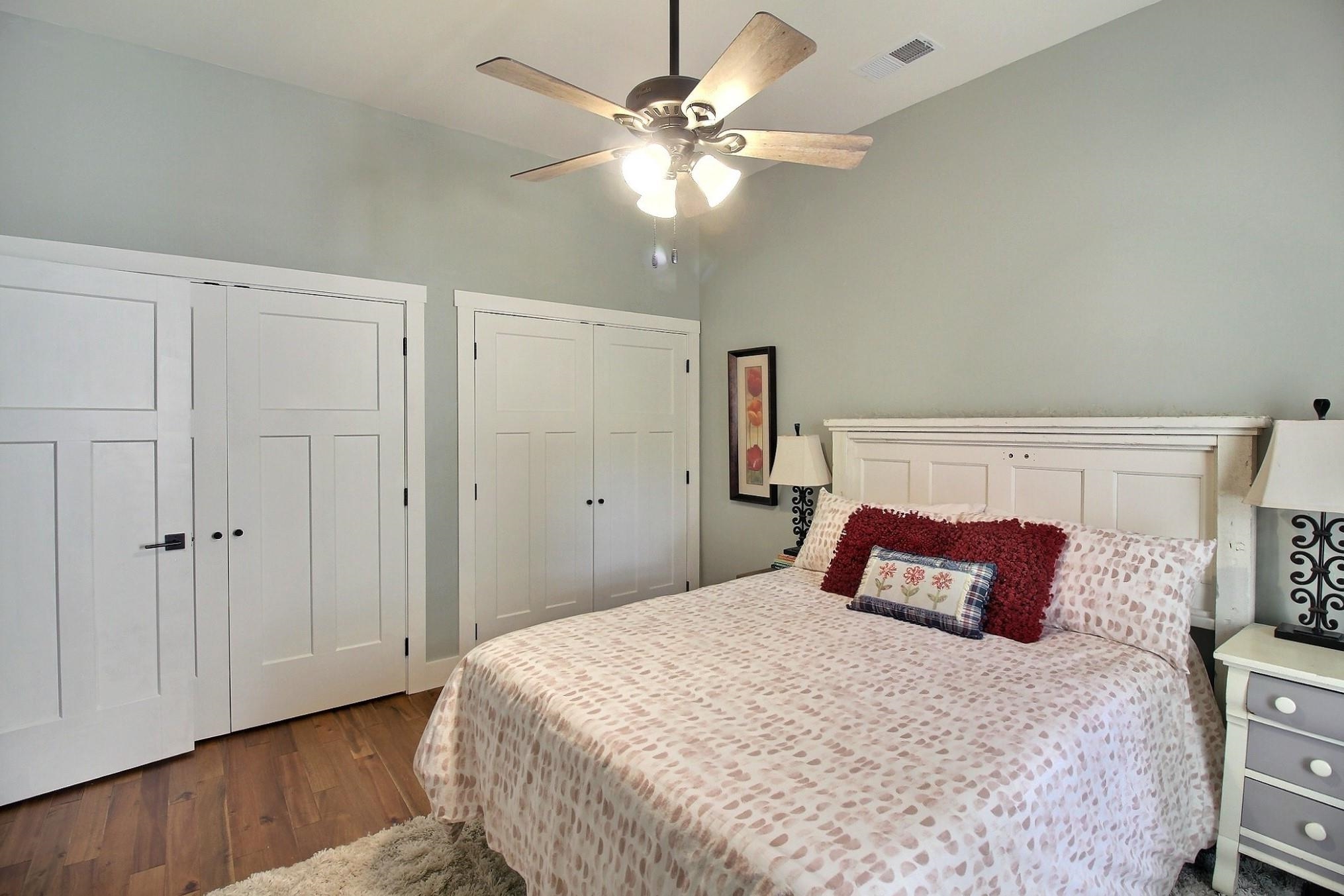 245 North Main Street Collierville, TN 38017 - Photo 13 of 37