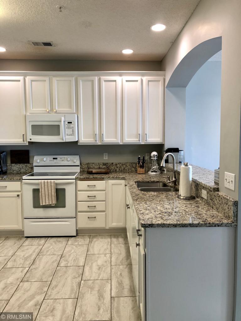 8034 Golden Valley Road Golden Valley, MN 55427 - Photo 3 of 17 Gallery Image 3