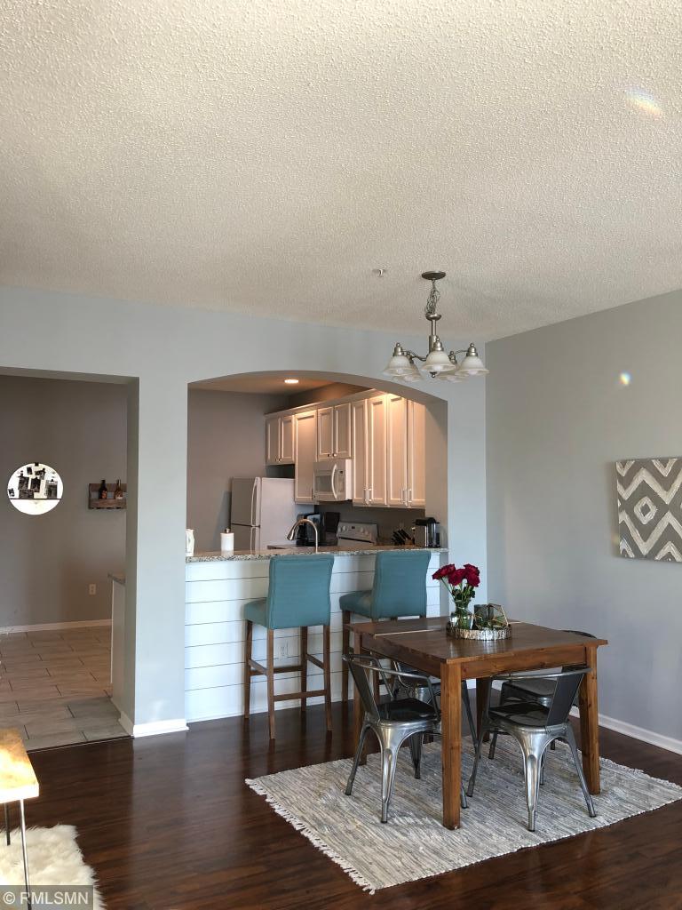 8034 Golden Valley Road Golden Valley, MN 55427 - Photo 5 of 17 Gallery Image 5