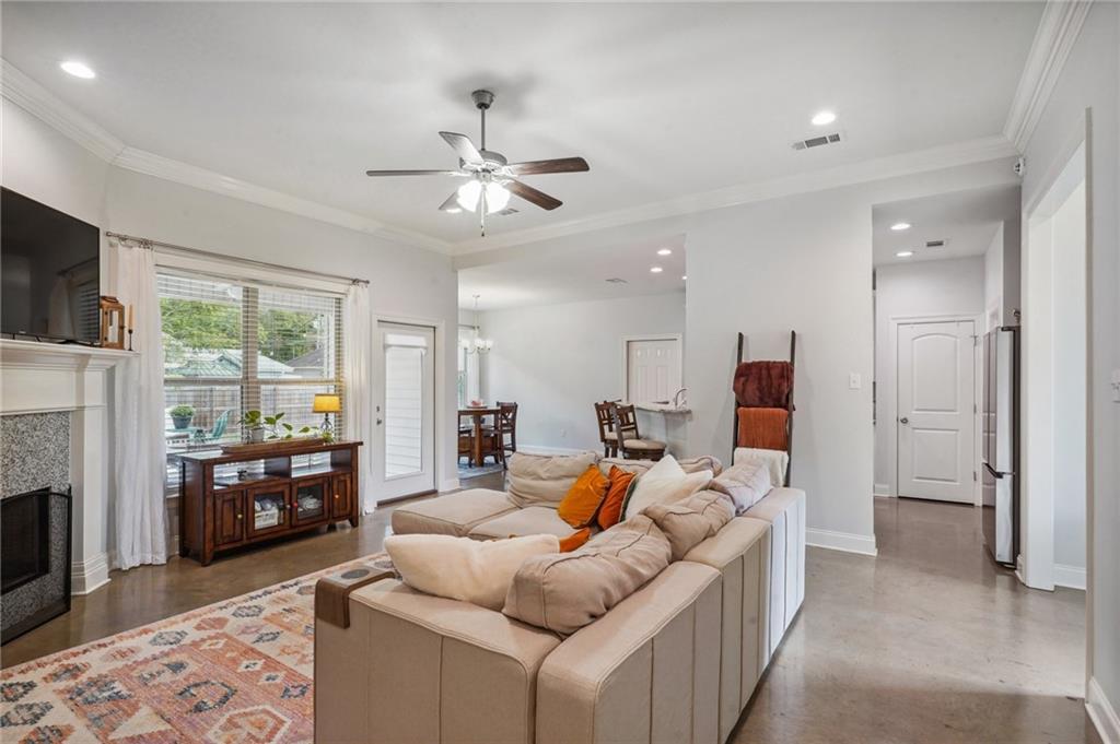 675 Lane Street Mandeville, LA 70448 - Photo 5 of 17 Gallery Image 5