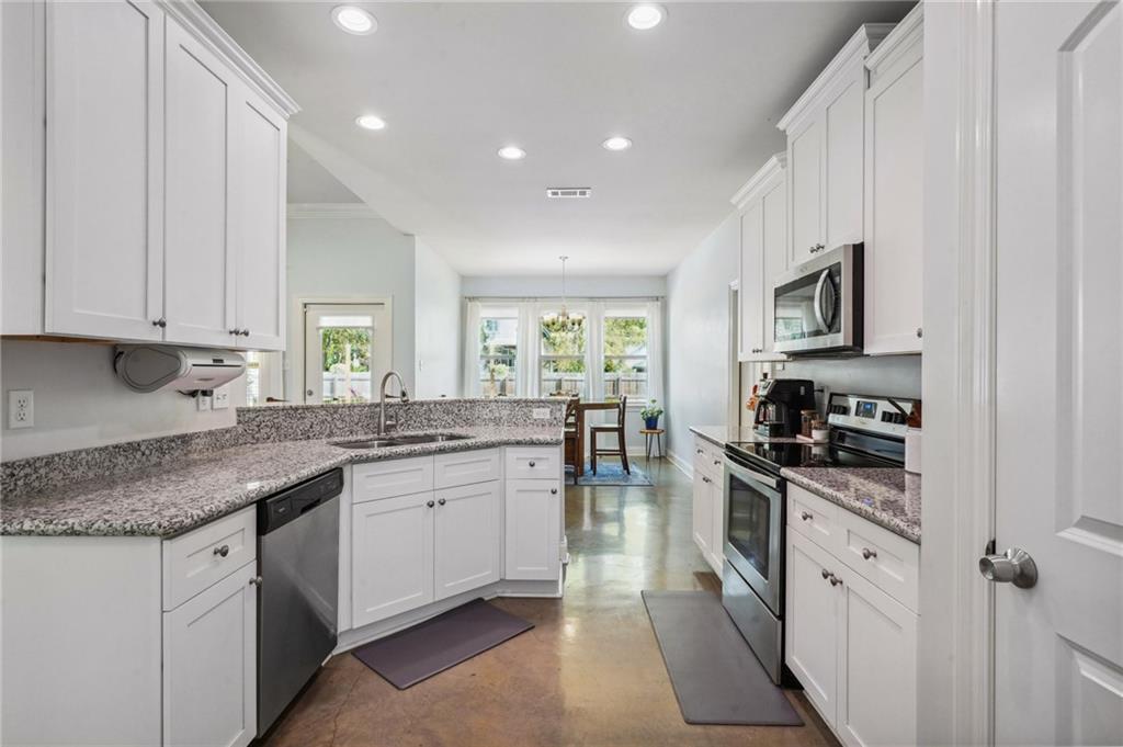 675 Lane Street Mandeville, LA 70448 - Photo 7 of 17 Gallery Image 7
