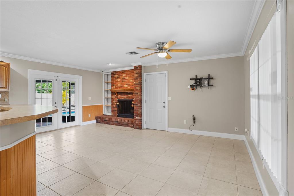256 Alpine Street Altamonte Springs, FL 32701 - Photo 11 of 47 Gallery Image 11