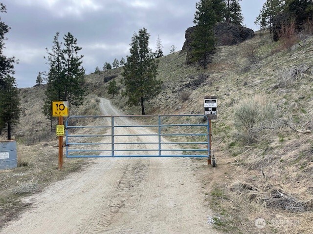 237 Spring Canyon Road Orondo, WA 98843 - Photo 24 of 27