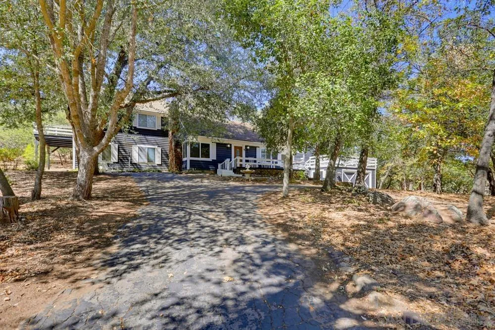 4402 Pine Hills Road Julian, CA 92036 - Photo 3 of 45 Gallery Image 3