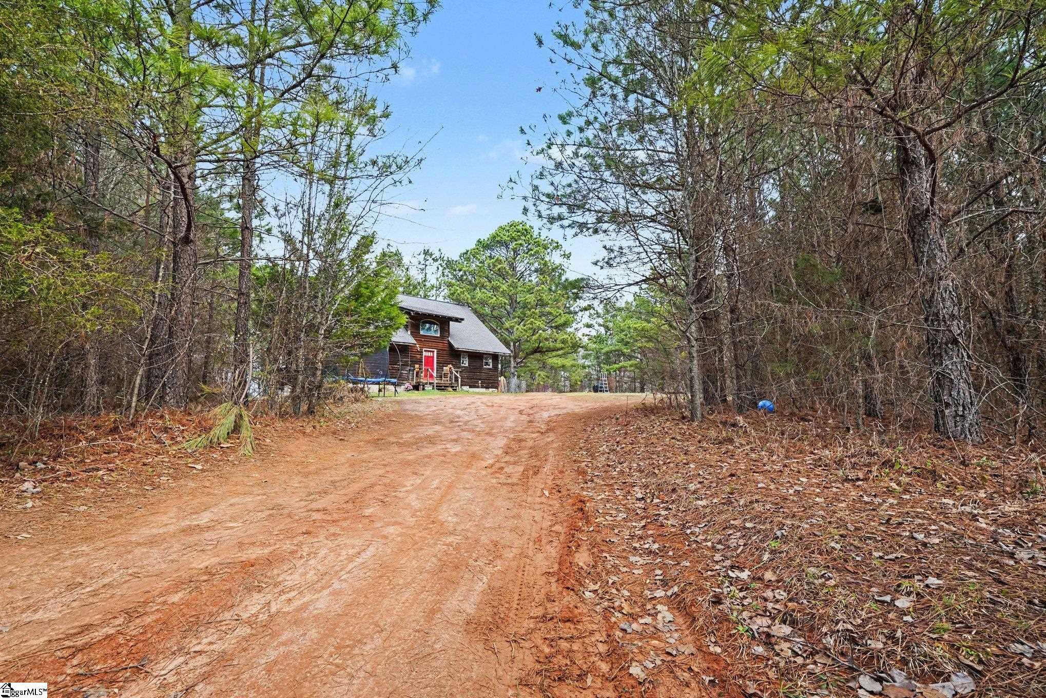 113 Ernestine Hayes Road Pickens, SC 29671 - Photo 5 of 27