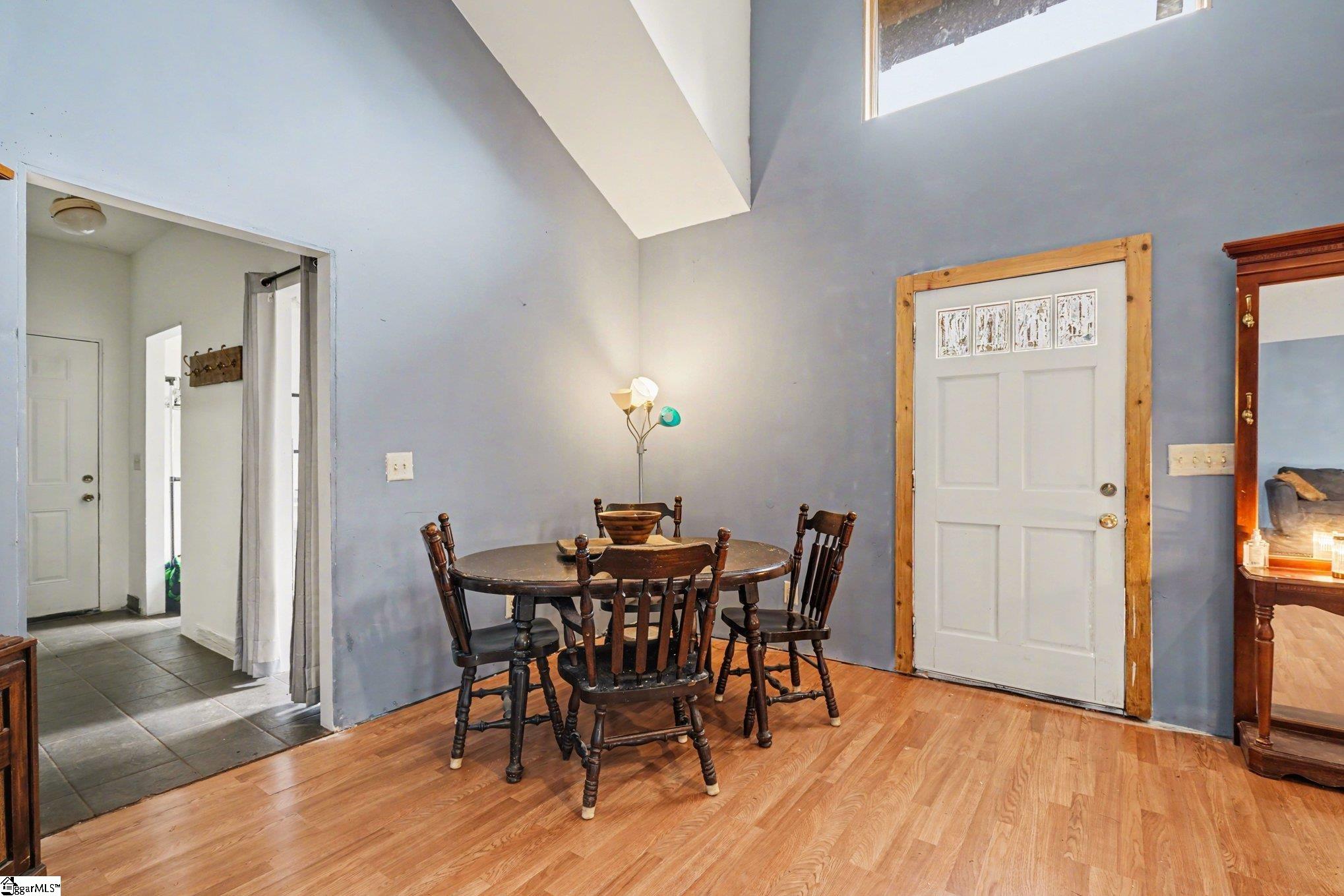 113 Ernestine Hayes Road Pickens, SC 29671 - Photo 8 of 27