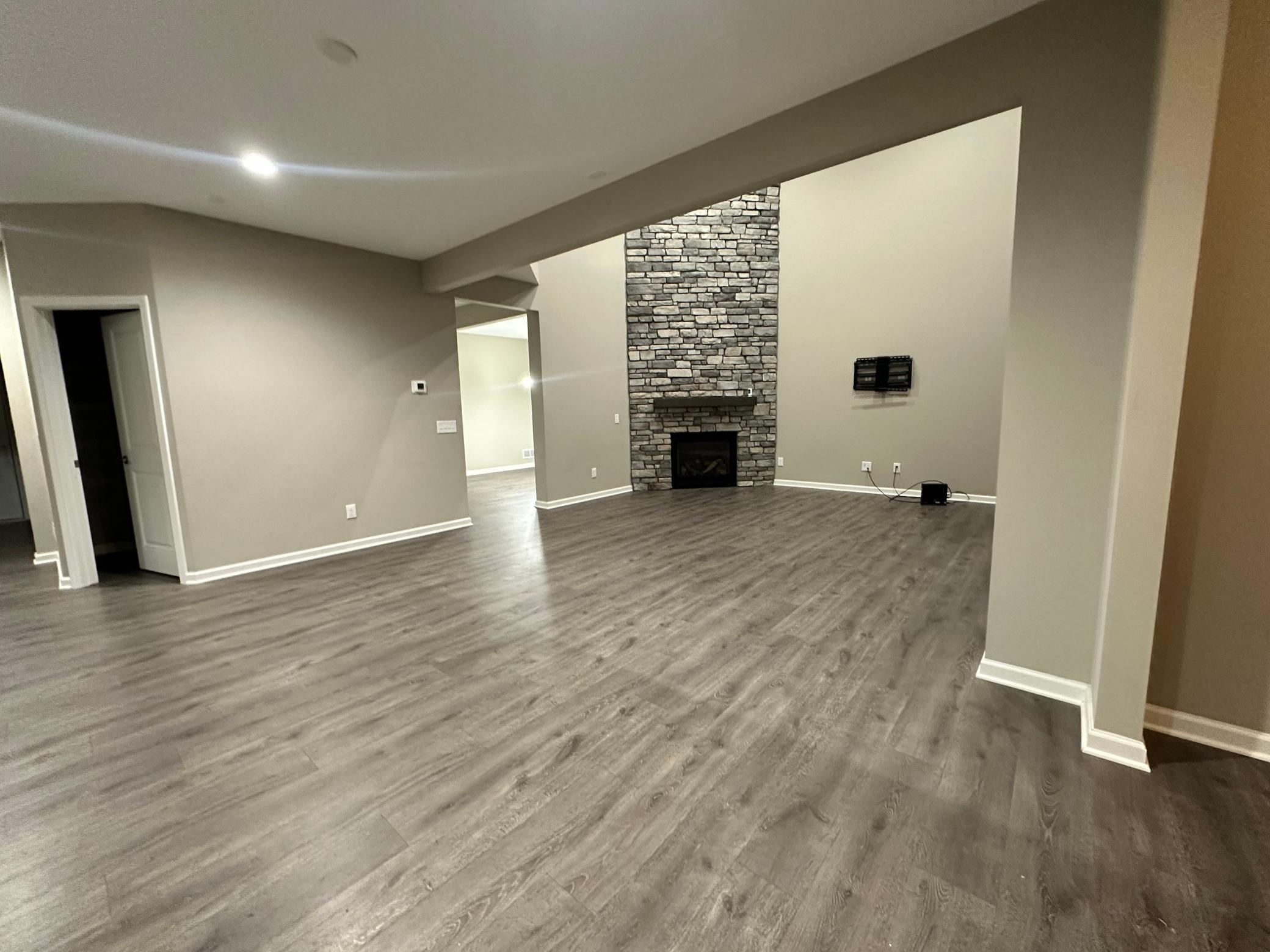 9876 Ambrose Road Woodbury, MN 55129 - Photo 14 of 56