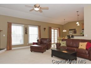 2109 Harbor Landing Springfield, IL 62712 - Photo 5 of 21