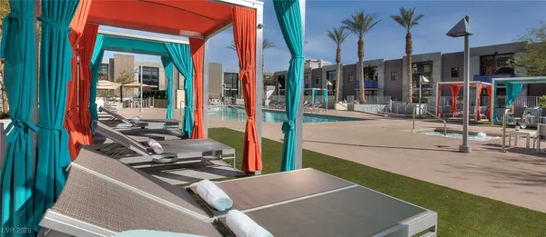 $2,300 | 353 East Bonneville Avenue, Unit 805, Las Vegas, NV 89101
