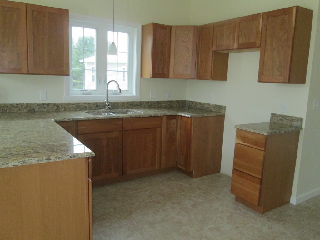 16 Paige Road, Unit 16 Fairfax, VT 05454 - Photo 2 of 22