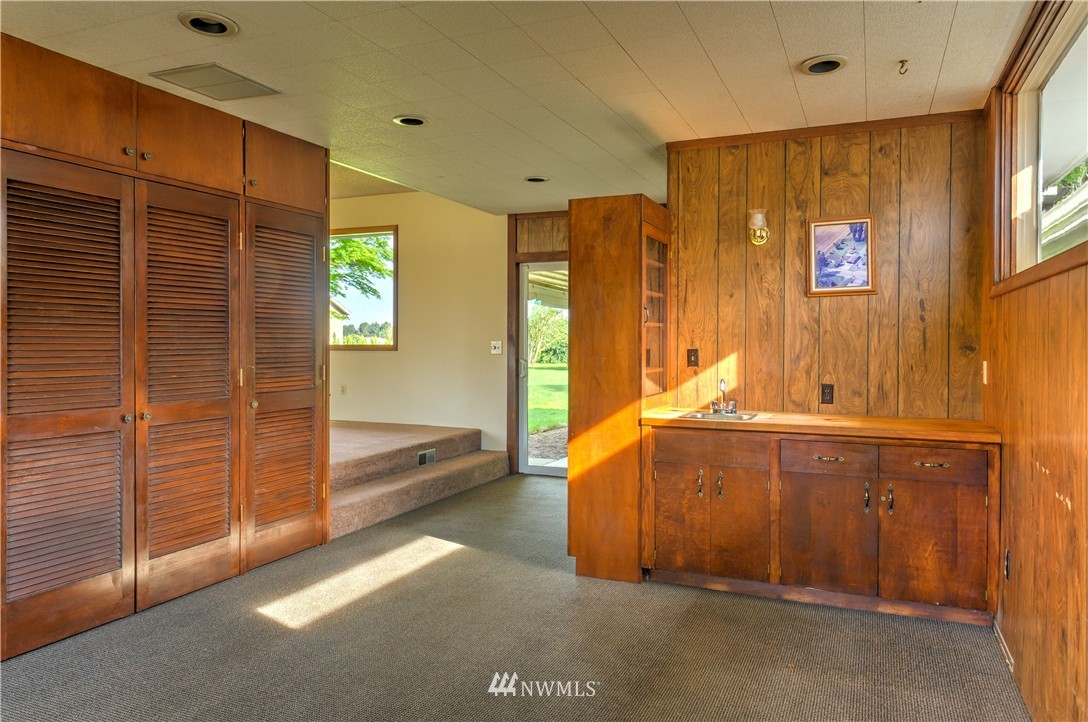 1053 Peterson Road Burlington, WA 98233 - Photo 10 of 18