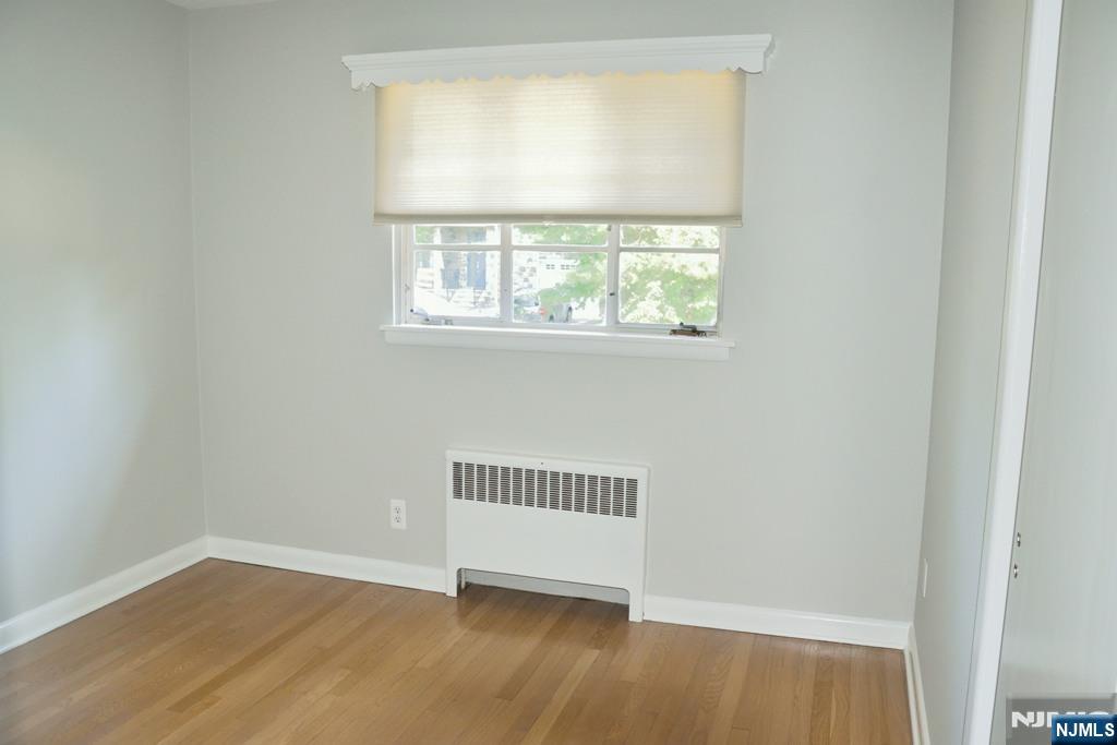 46 Newcomb Road Tenafly, NJ 07670 - Photo 12 of 18 Gallery Image 12