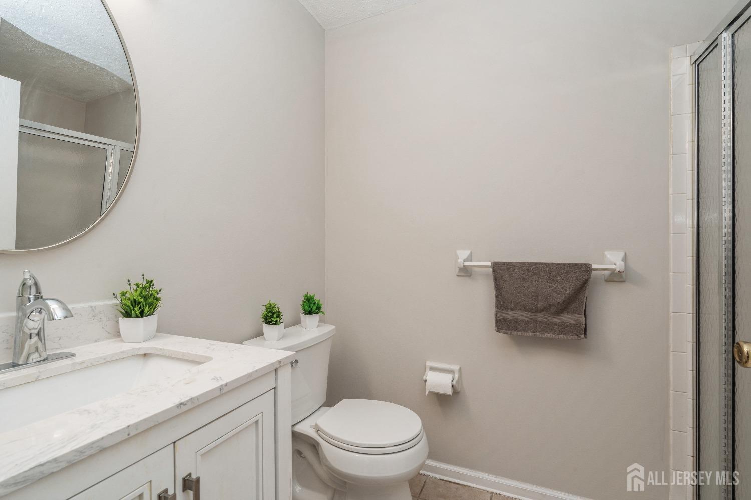 251 Prestwick Way Edison, NJ 08820 - Photo 13 of 23 Gallery Image 13