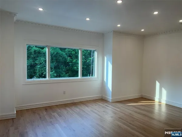 $999,000 | 93 A Redneck Avenue, Little Ferry, NJ 07643