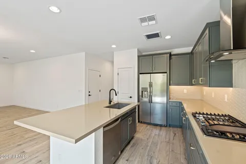 $715,000 | 6439 North 17th Place, Phoenix, AZ 85016