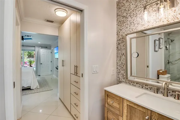 $10,000 | Undisclosed Address, Pompano Beach, FL 33062