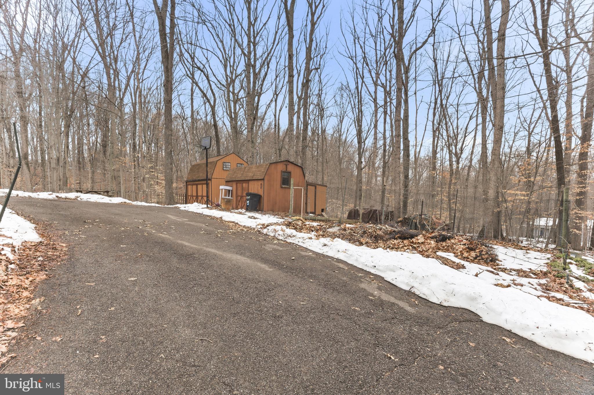 12644 Jesse Smith Road Mount Airy, MD 21771 - Photo 26 of 34