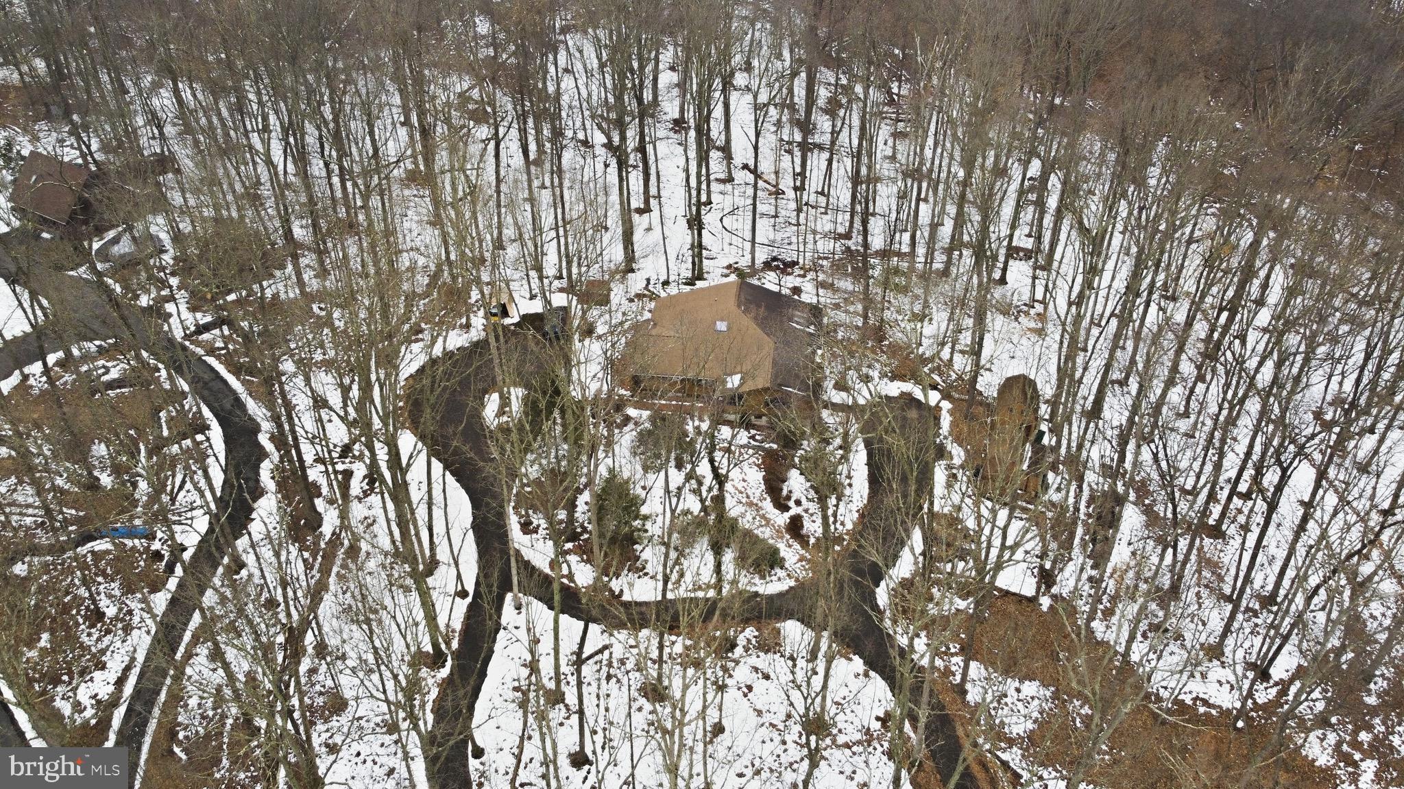 12644 Jesse Smith Road Mount Airy, MD 21771 - Photo 4 of 34