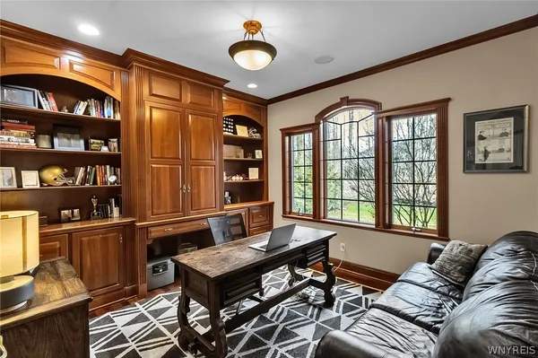 $1,310,000 | 5027 Rockledge Drive, Clarence, NY 14031