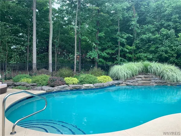 $1,310,000 | 5027 Rockledge Drive, Clarence, NY 14031