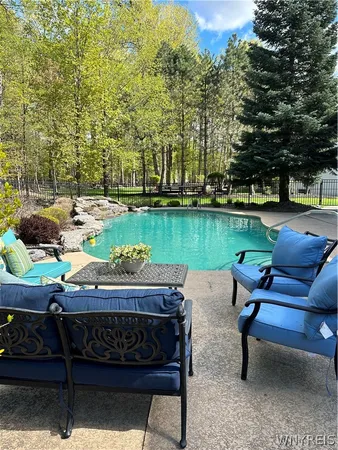 $1,310,000 | 5027 Rockledge Drive, Clarence, NY 14031