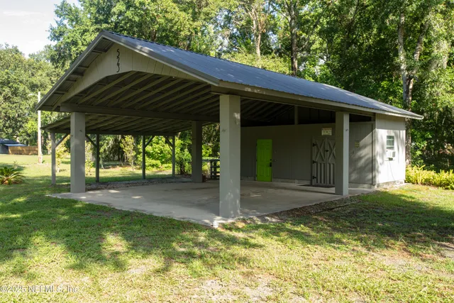 $95,000 | 523 Southeast 28th Way, Melrose, FL 32666